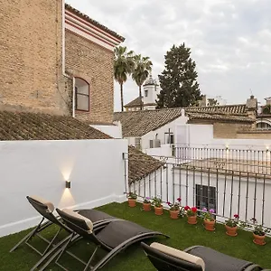 apartamentos-turisticos-los-venerables.es-andalucia.com/